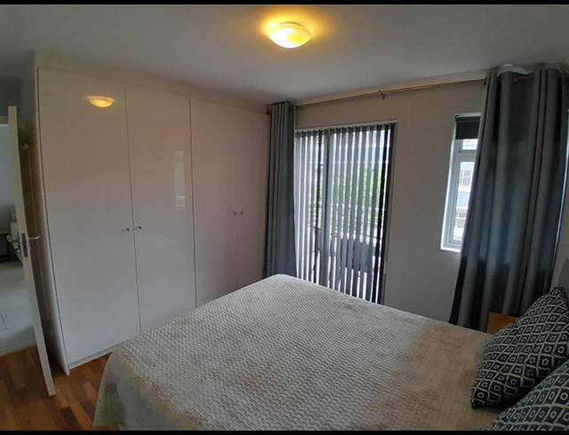 2 BEDROOM PROPERTY TO RENT IN SEA POINT